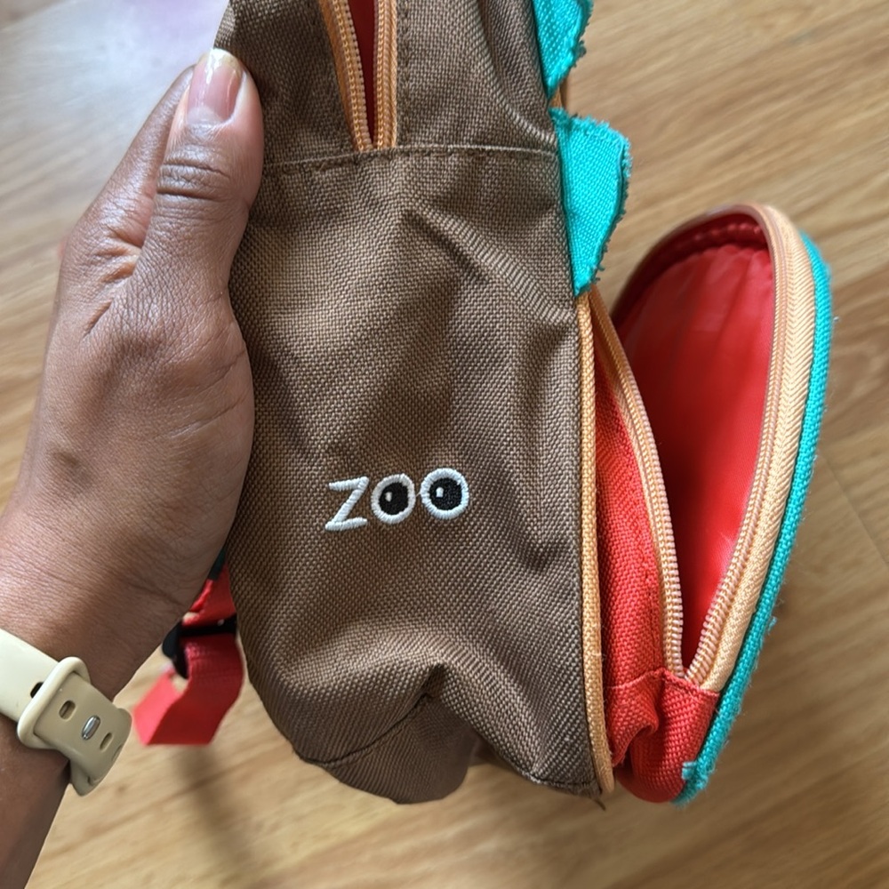 Skip Hop Little Backpack 🎒 - Picture 6 of 12